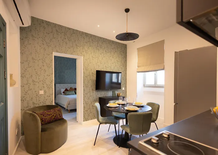 Διαμέρισμα Marina View 34 *